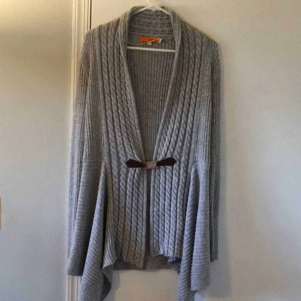 Long gray cardigan in good condition